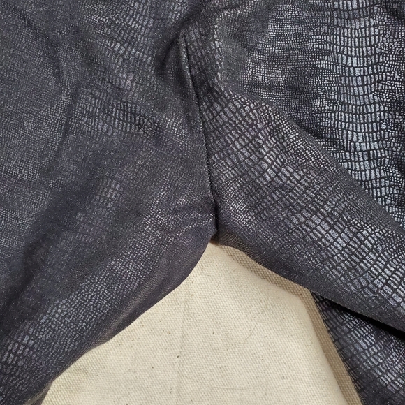 Soft Surroundings Charlize Ponte Black Foil Pants Womens Large Cropped Leggings - Picture 5 of 10